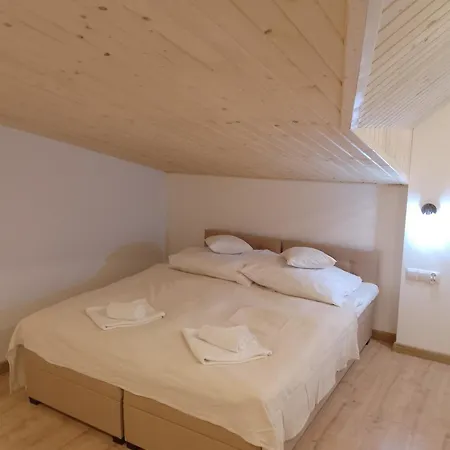 Quer Jacuzzi I Sauna Apartment