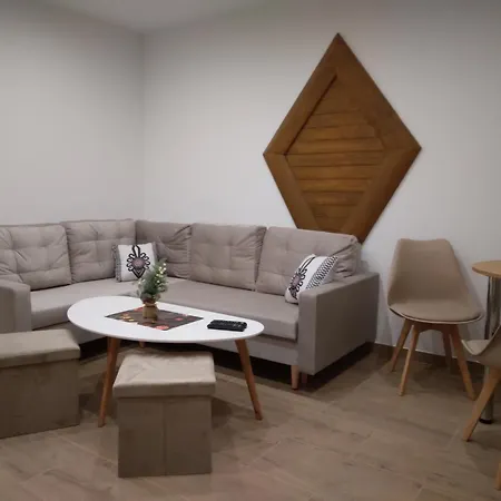 Quer Jacuzzi I Sauna *