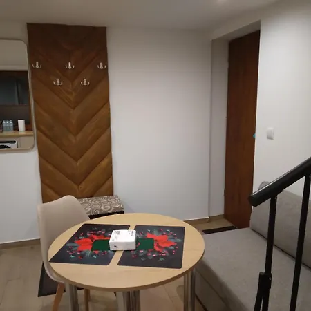 Quer Jacuzzi I Sauna Apartment Banska Nizna