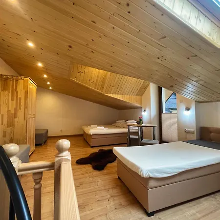 Quer Jacuzzi I Sauna *