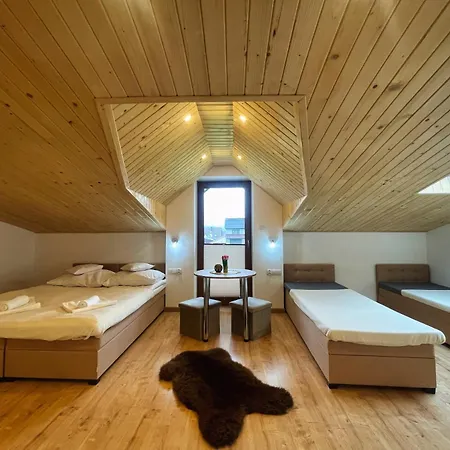 Quer Jacuzzi I Sauna Banska Nizna