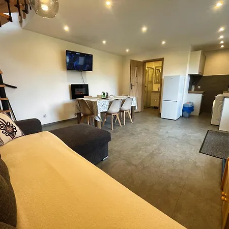 Apartment Quer Jacuzzi I Sauna Banska Nizna