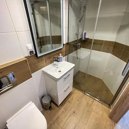 Quer Jacuzzi I Sauna 公寓
