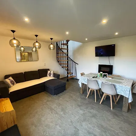 Apartment Quer Jacuzzi I Sauna Banska Nizna