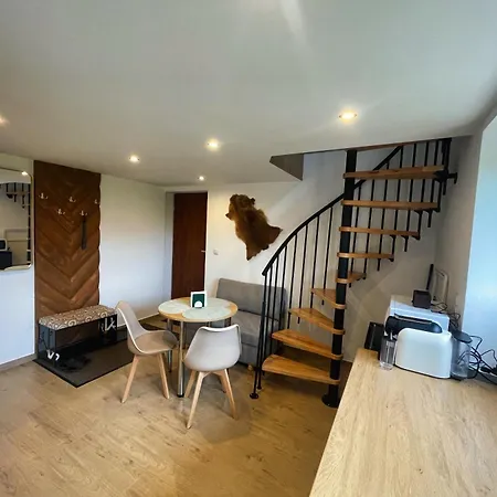 Quer Jacuzzi I Sauna Apartamento Banska Nizna