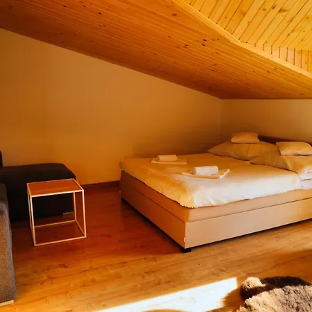 Quer Jacuzzi I Sauna Banska Nizna