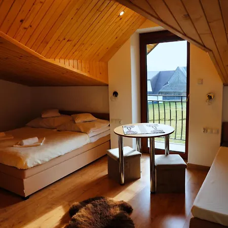 Quer Jacuzzi I Sauna * Banska Nizna