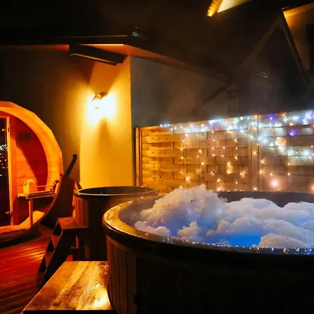 Quer Jacuzzi I Sauna