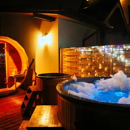 Quer Jacuzzi I Sauna 公寓 *