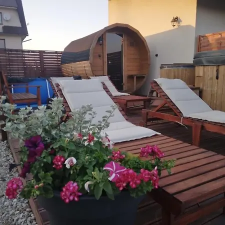 Quer Jacuzzi I Sauna *