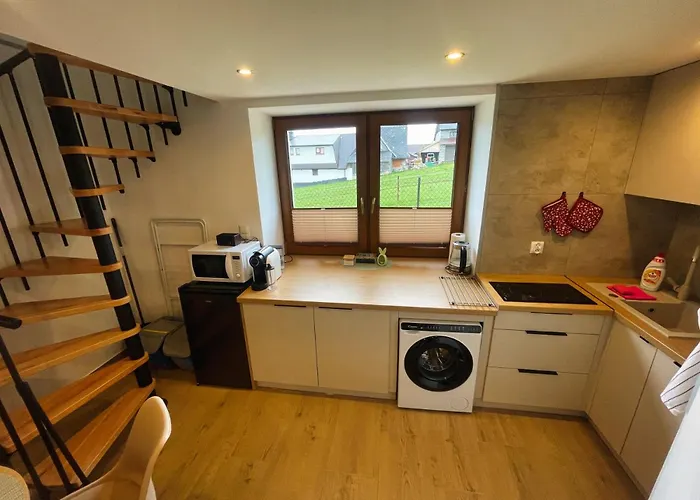 Quer Jacuzzi I Sauna Lejlighed Banska Nizna